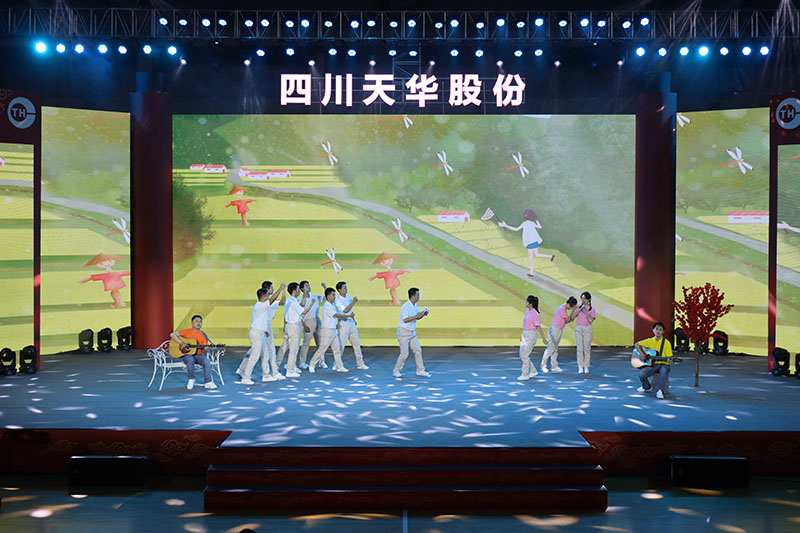 04 情景歌曲：小芳.jpg